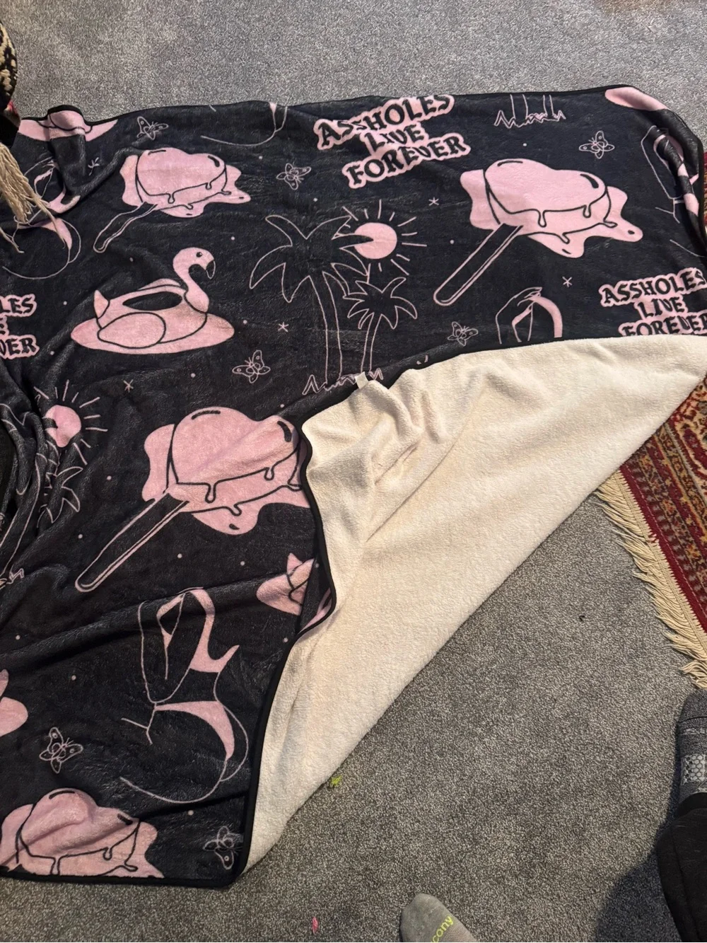 Assholes live forever Linda Finegold blanket
